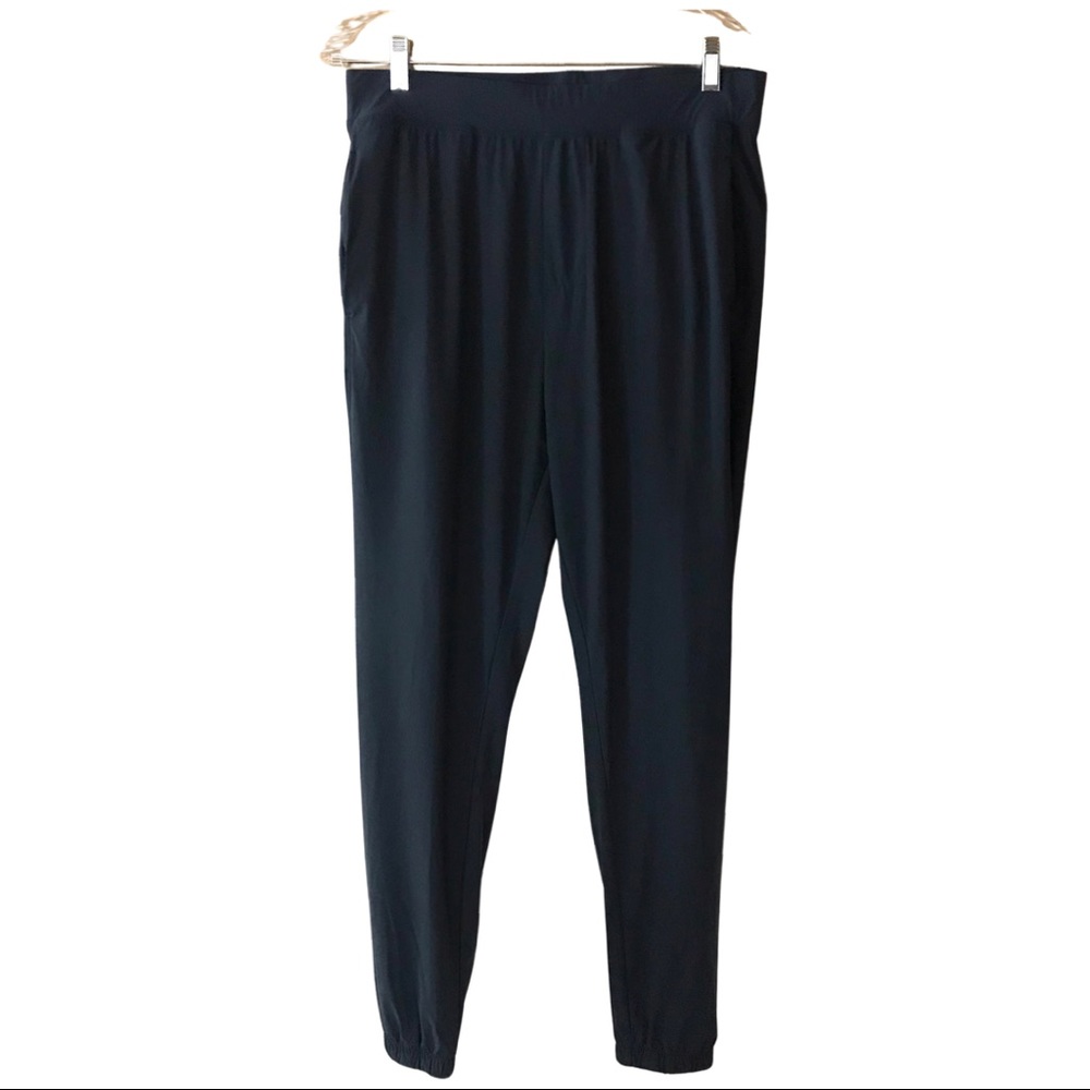 All in Motion lightweight men’s running pants, size medium